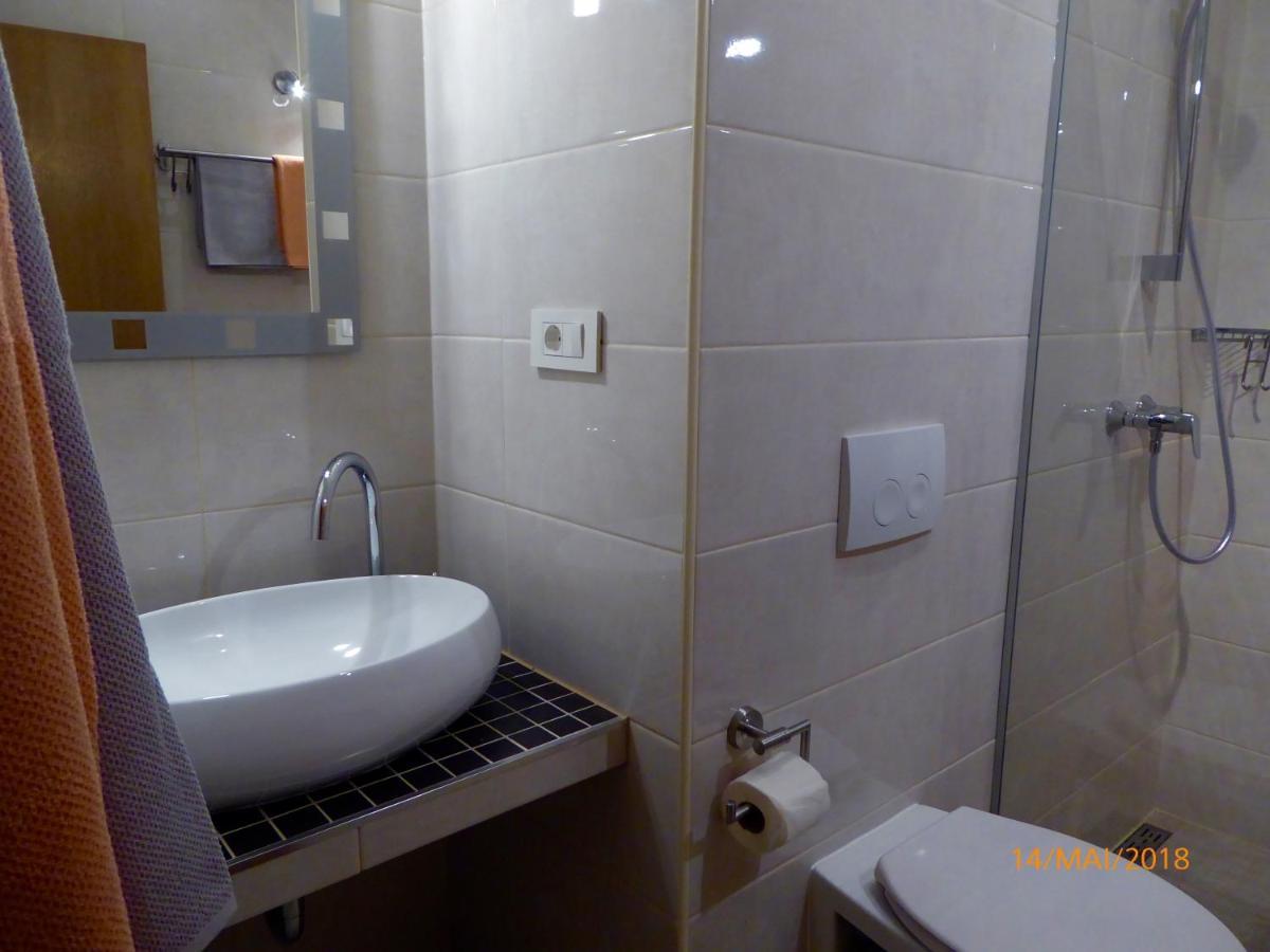 Apartmani Dubasnica Malinska Dış mekan fotoğraf