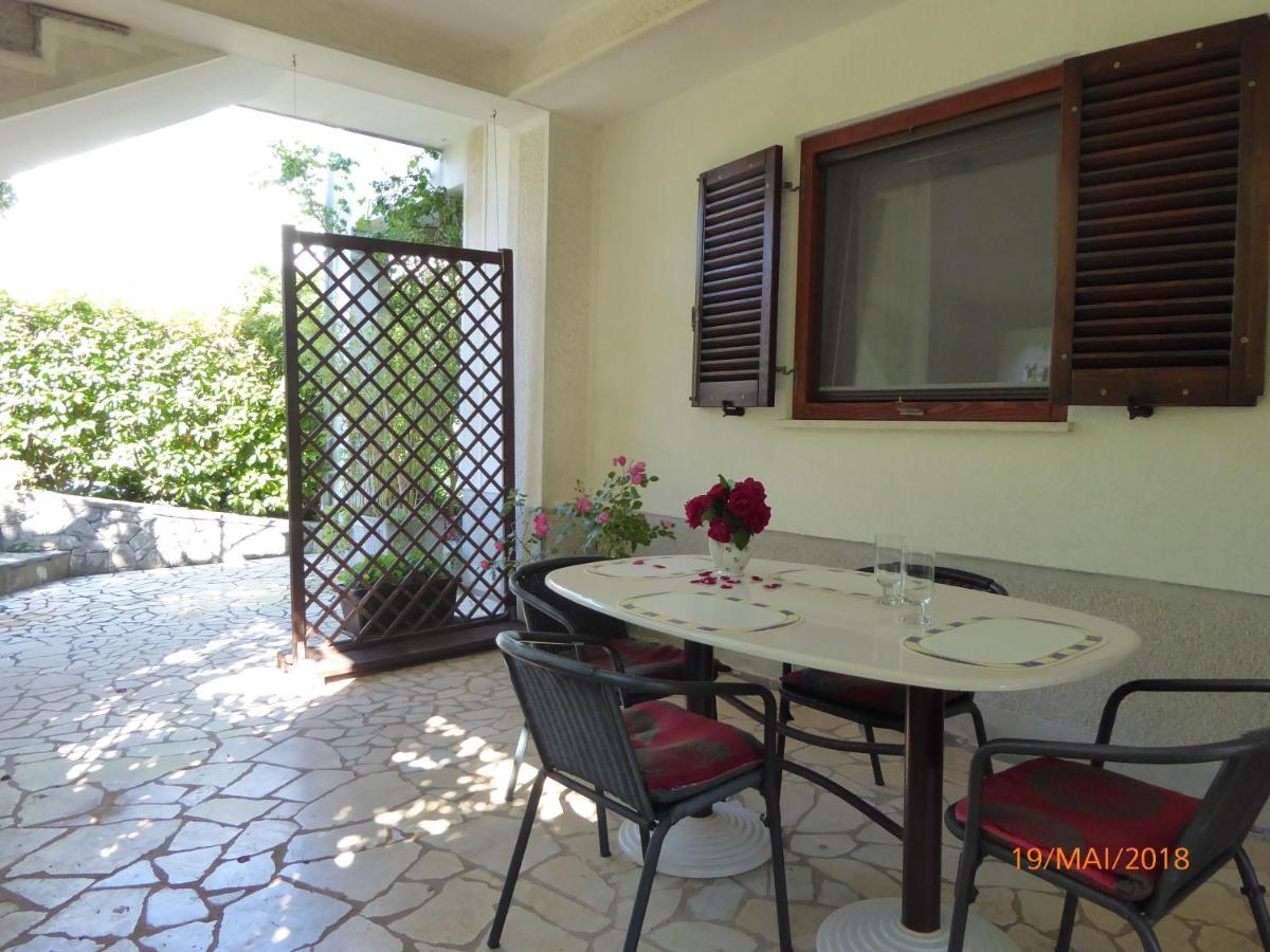 Apartmani Dubasnica Malinska Dış mekan fotoğraf