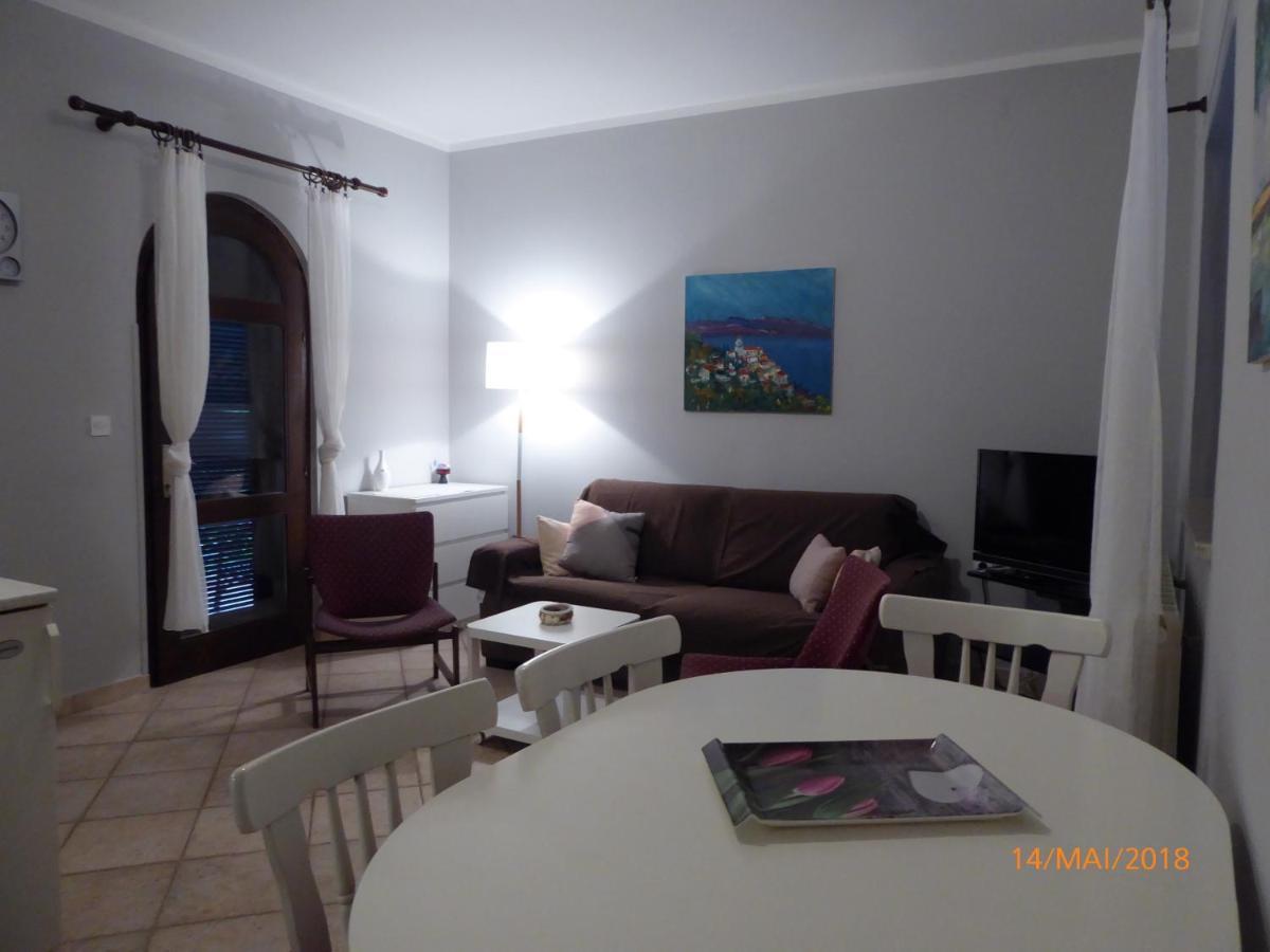 Apartmani Dubasnica Malinska Dış mekan fotoğraf