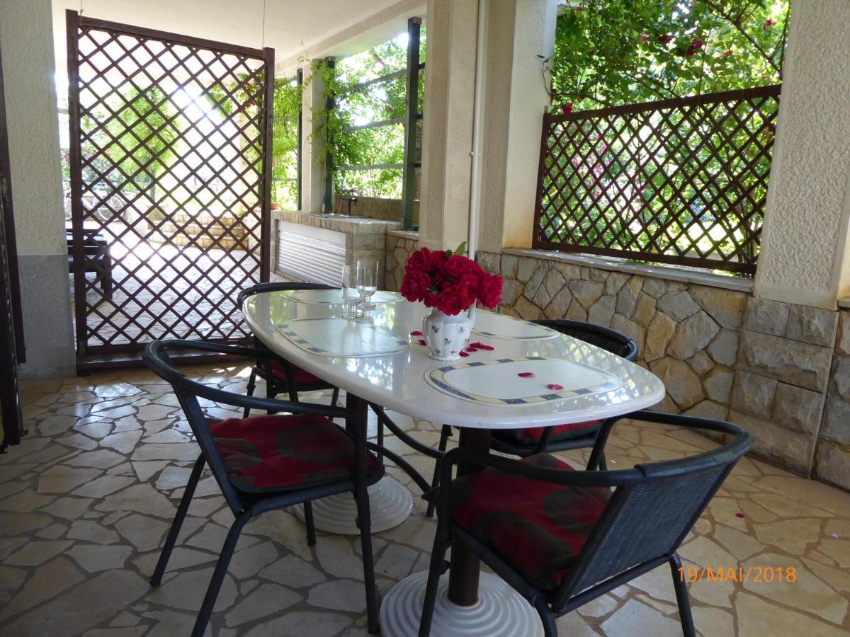 Apartmani Dubasnica Malinska Dış mekan fotoğraf